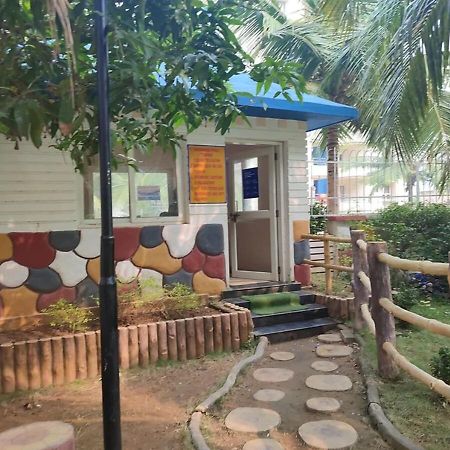 Wekare Sea Sight Service Apartments Puri Exterior photo