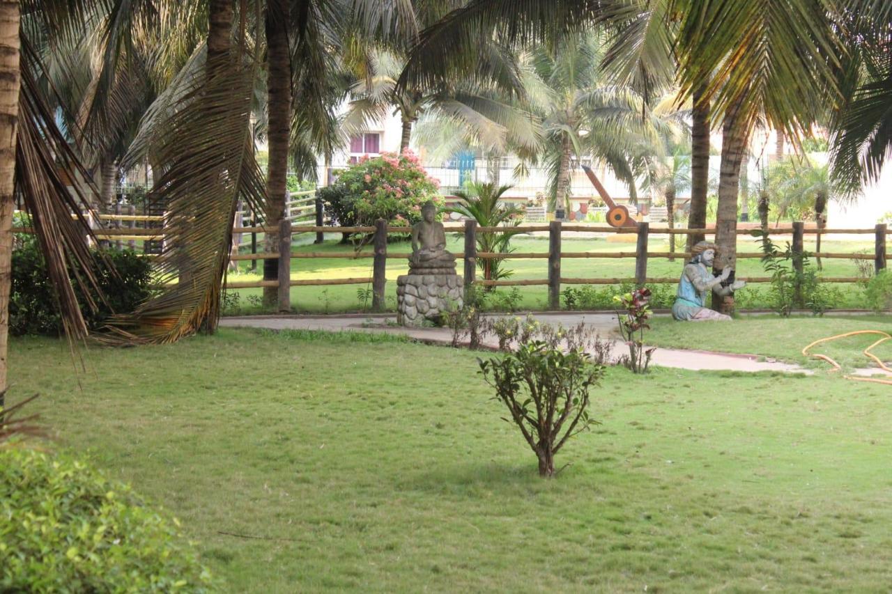 Wekare Sea Sight Service Apartments Puri Exterior photo