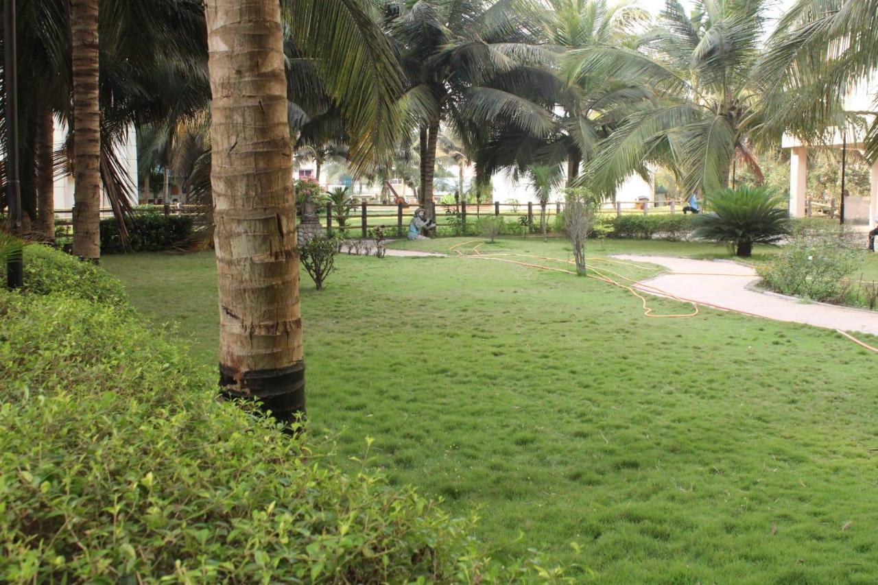 Wekare Sea Sight Service Apartments Puri Exterior photo