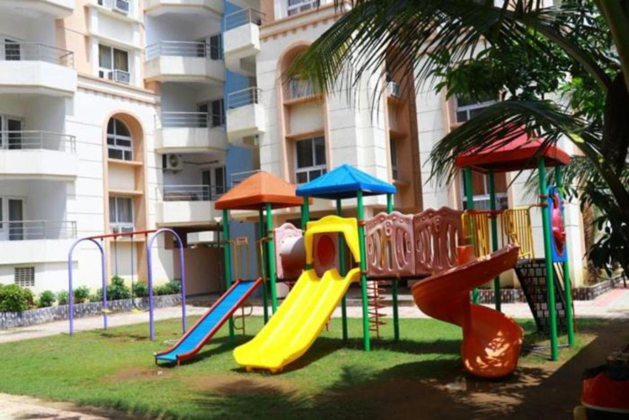 Wekare Sea Sight Service Apartments Puri Exterior photo