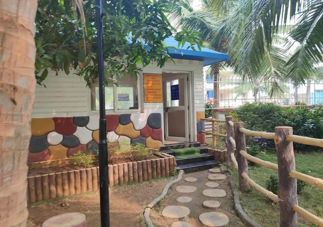 Wekare Sea Sight Service Apartments Puri Exterior photo